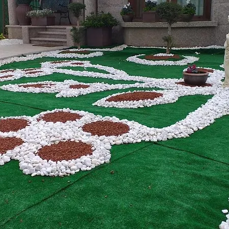 Hébergement de vacances Casa Victoria Garden Con Jacuzzi Y Piscina Caldas De Reis