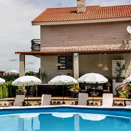 Prázdninový dům Casa Victoria Garden Con Jacuzzi Y Piscina