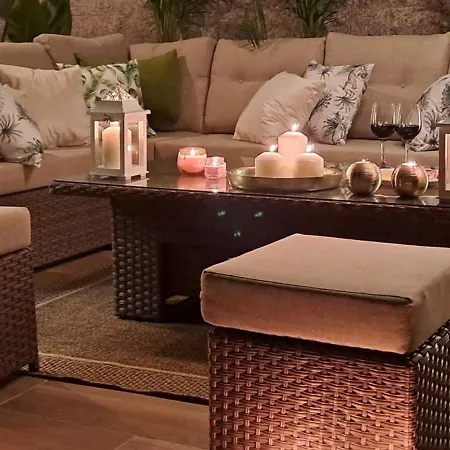 Casa Victoria Garden Con Jacuzzi Y Piscina Tatil Evi *